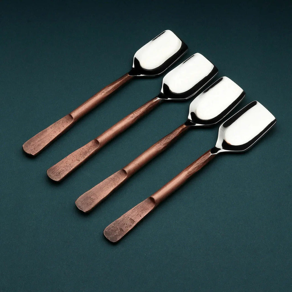 Celia Stilton Scoop 4 Pc. Set
